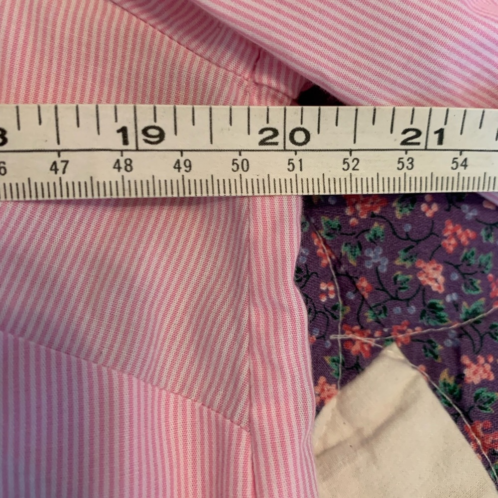 Banana Republic pink/white pinstripe long sleeve blouse. Size M. - Picture 8 of 10